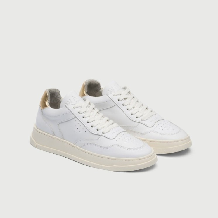 Santa Rosa Trainer White