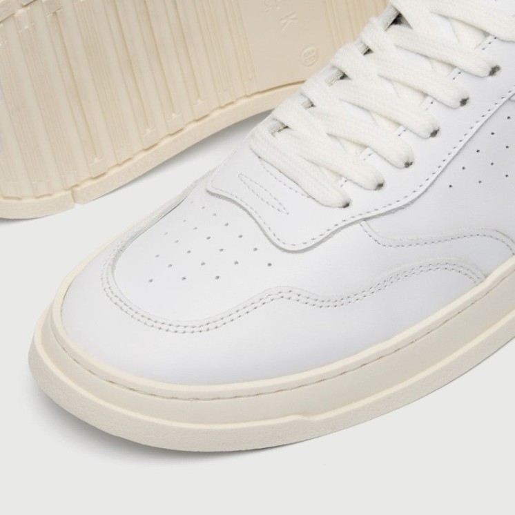 Santa Rosa Trainer White