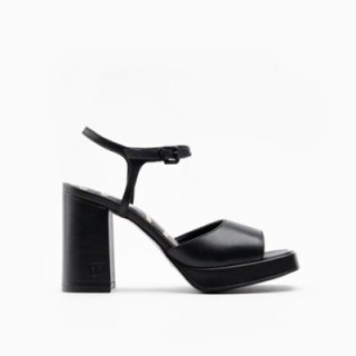 Poppy Two Part Sandal Black